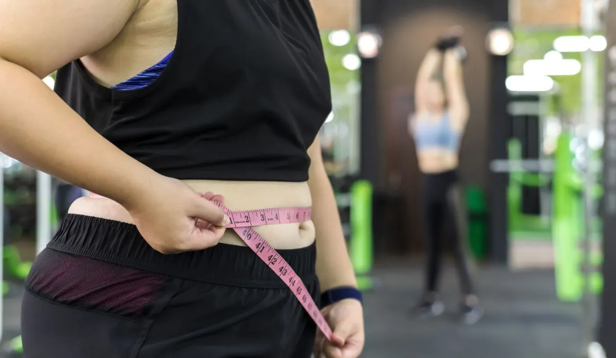 fogyás, estsúly, túlsúly, edzés, testedzés, Shutterstock illusztráció 2224681511