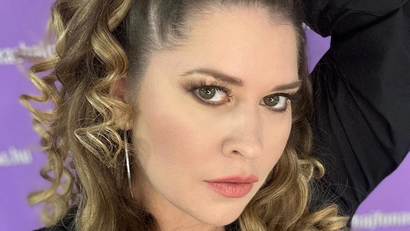 Hatalmas örömhírt jelentett be Király Linda