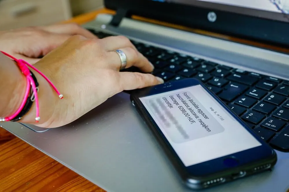 online vásárlás, elektronikus fizetés, utalás