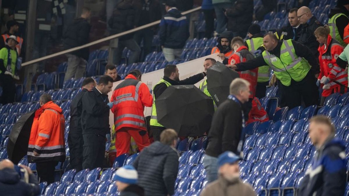 Horrorsérülés és verekedés – botrányosra sikerült a Konferencia-liga döntője