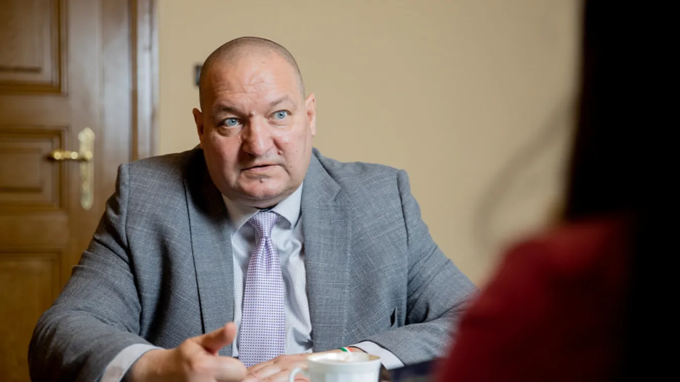 Németh Szilárd: A rezsicsökkentés működik