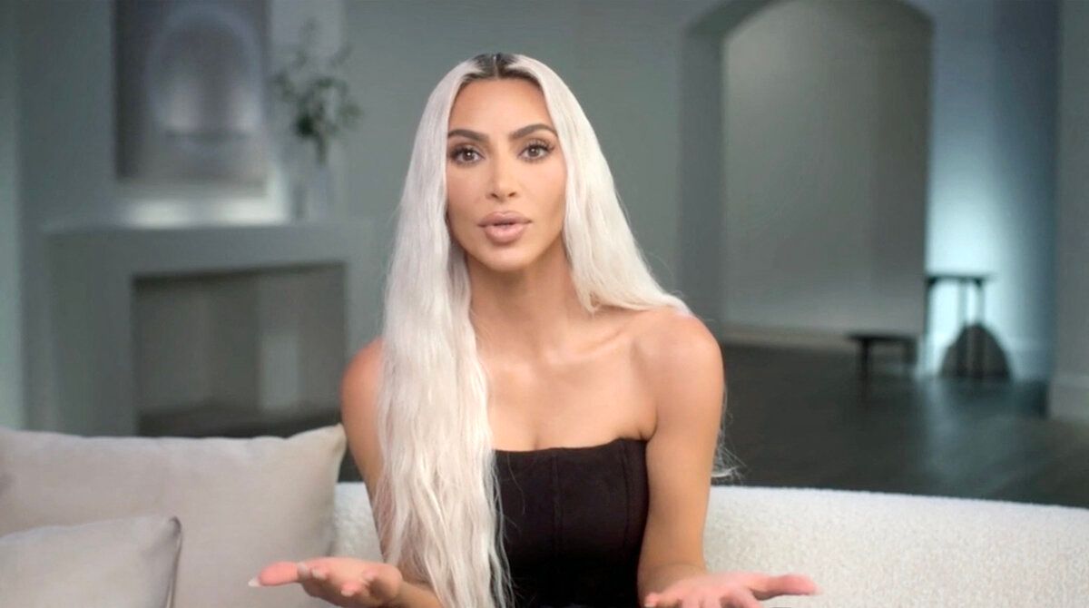 Kim Kardashian révèle qu'elle n'envisageait pas de mettre fin à la série télé-réalité familiale "The Kardashians"