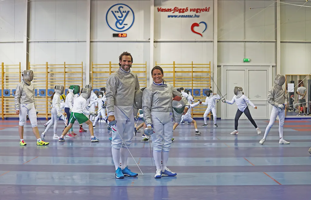 Novák Katalin köztársasági elnök találkozik Szilágyi Áron olimpiai bajnok kardvívóval