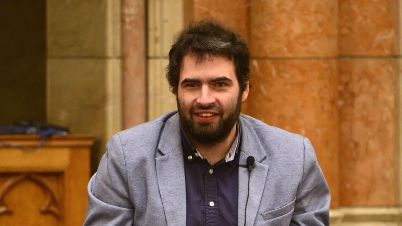 Pedofil felvételek Jámbor András aktivistájának gépén