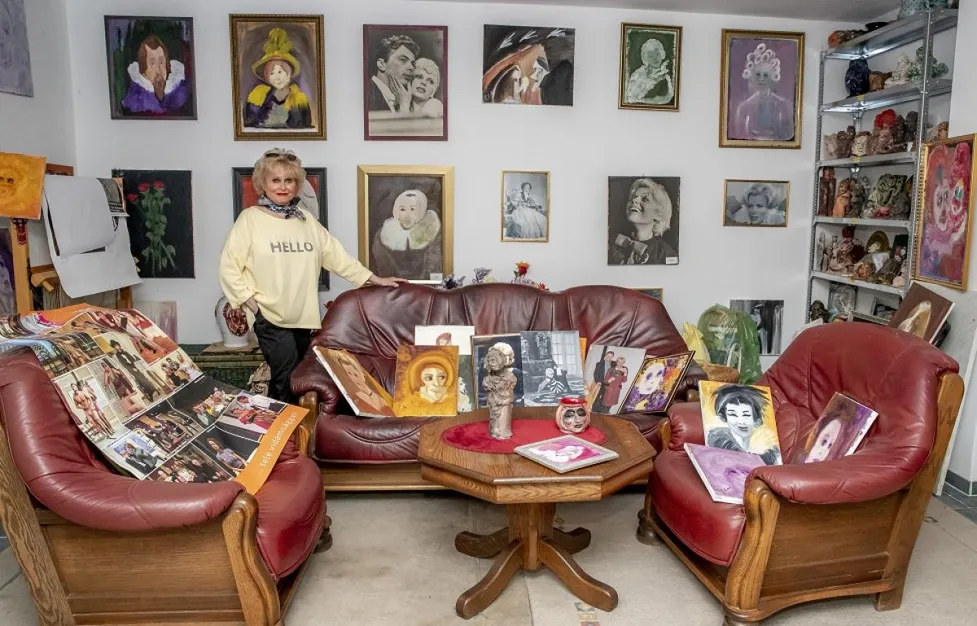 Esztergályos Cecília