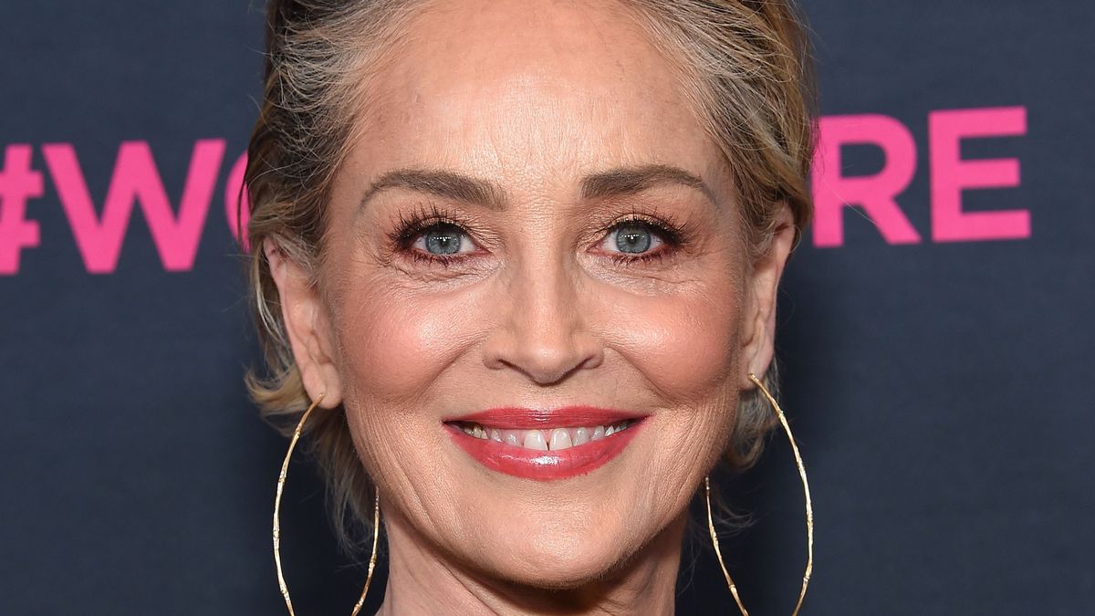 Így néz ki fürdőruhában a 65 éves Sharon Stone – fotó