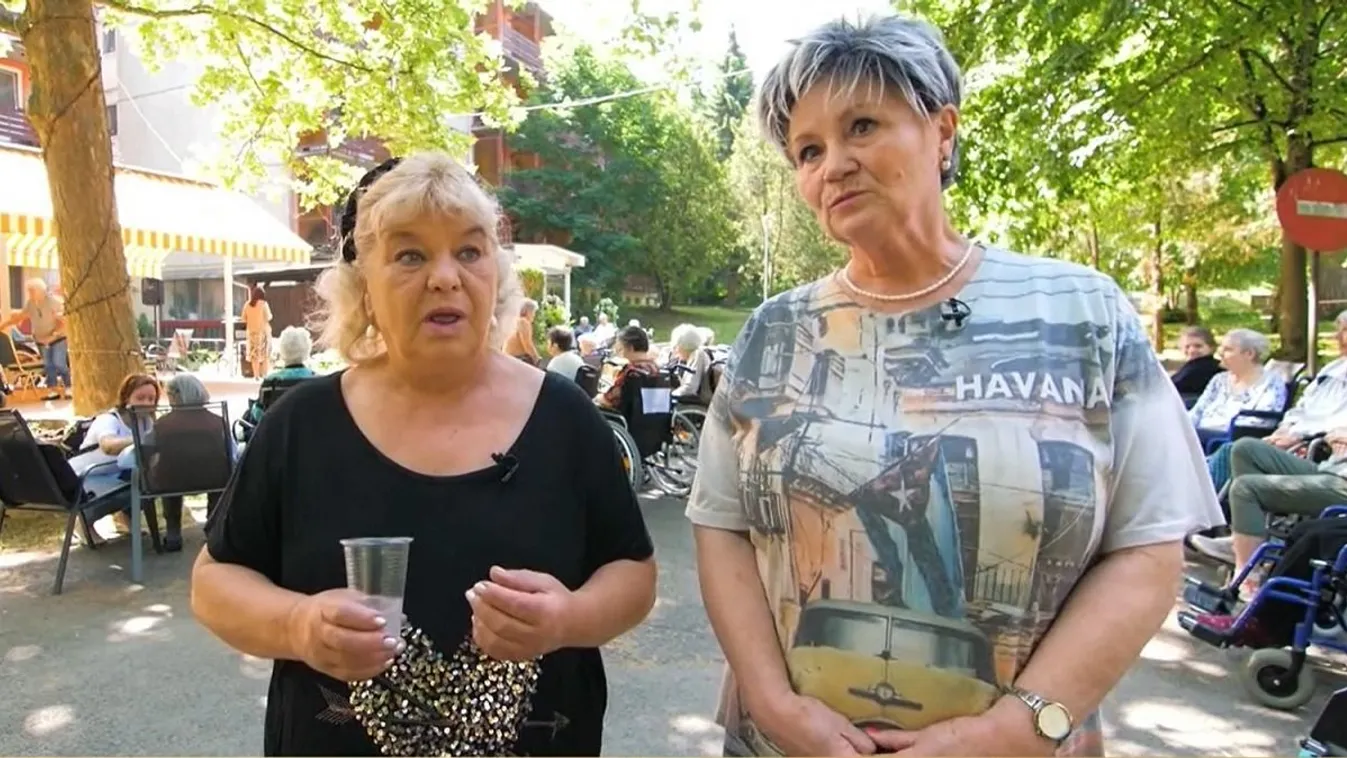 Így mozgatta meg az időseket Oszvald Marika és Bay Éva