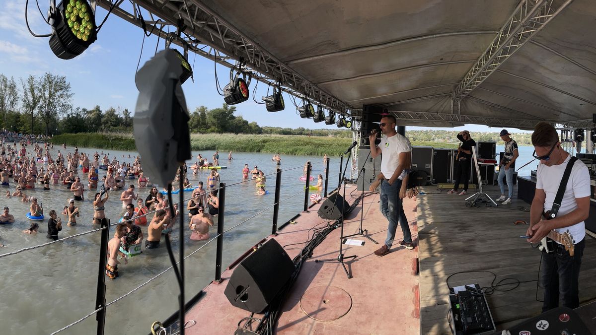 Félszáz fellépő, víziszínpadok és strandbuli – ráadásul mindez ingyen