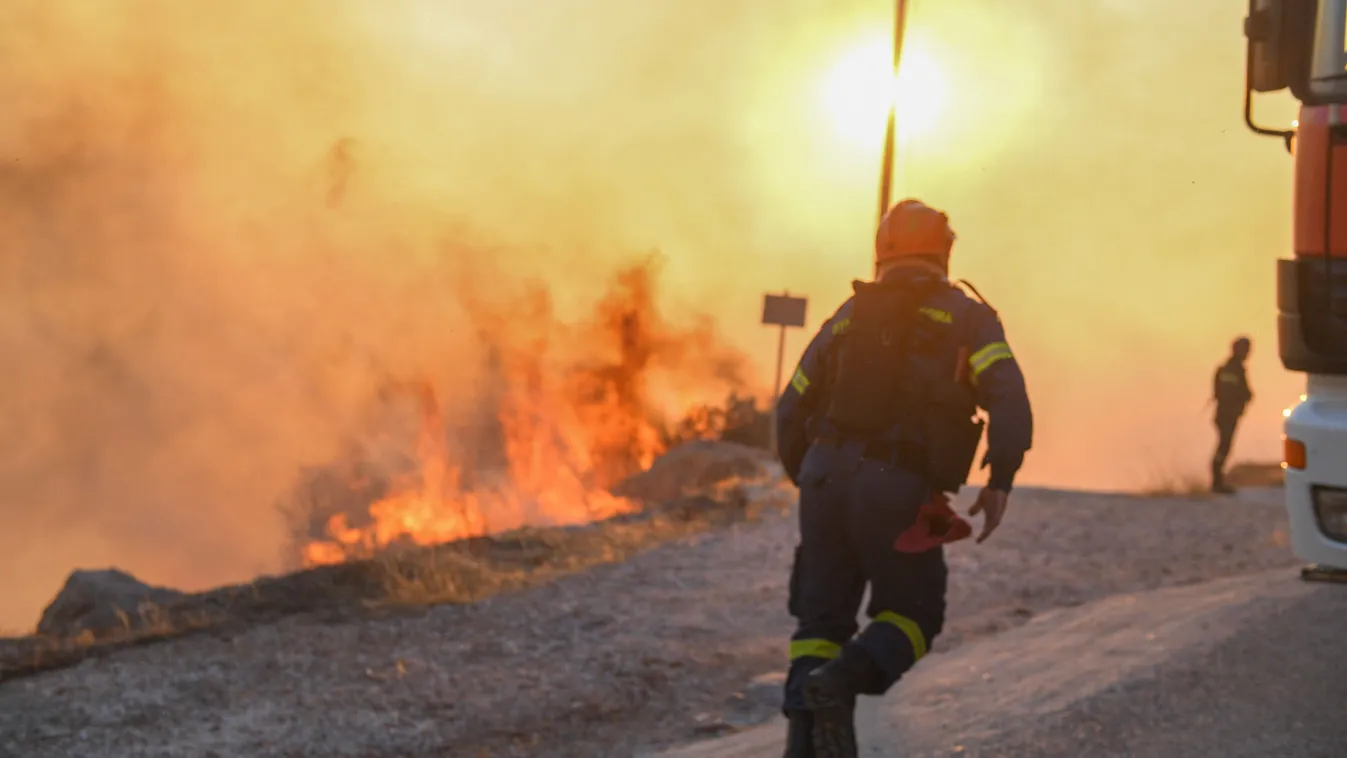 Így segít a görög erdőtűz miatt bajba kerülteknek egy magyar