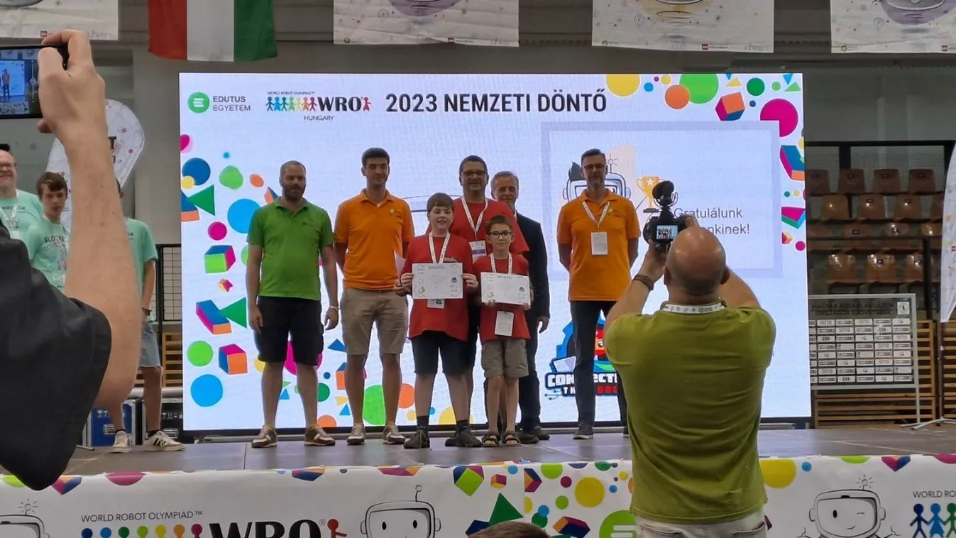 High-Tech Sulis diákok a világ élvonalában