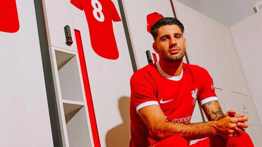 Szoboszlait a fizetését tekintve a Liverpool-játékosok középmezőnyébe sorolták