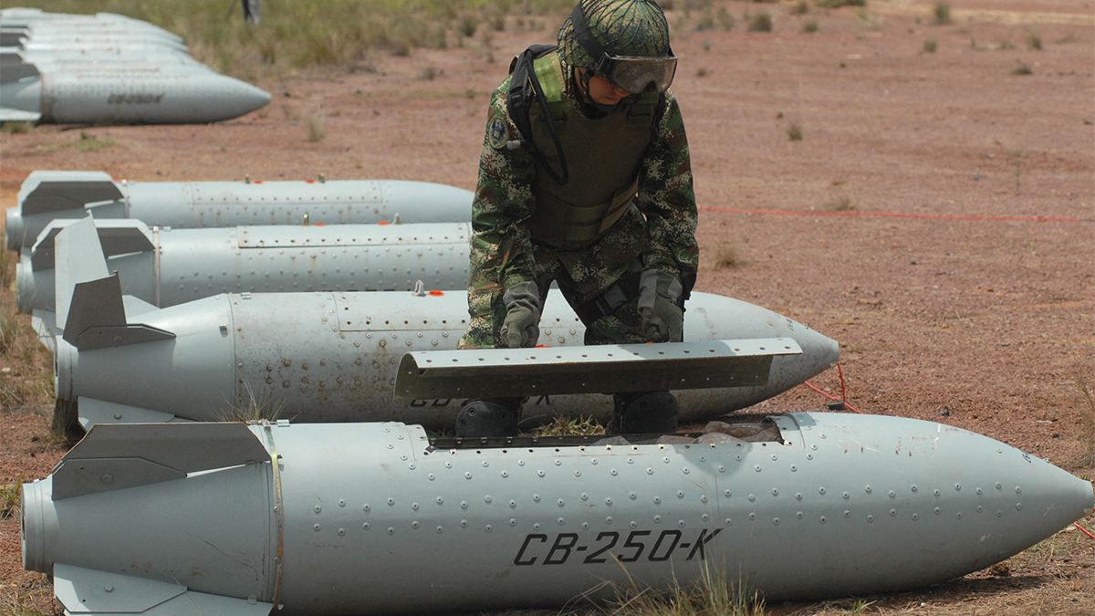 Már civileket is ölnek az amerikai kazettás bombák