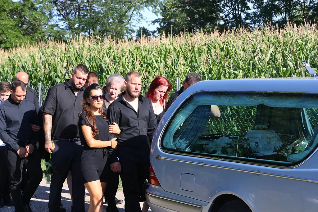 Temetik a négy gyermeket hátra hagyott édesanyát