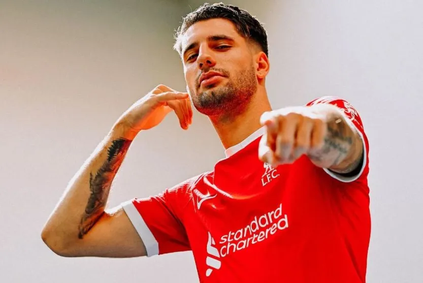 Szoboszlai Dominik a Vörösök ikonjának, Steven Gerrardnak a 8-as mezszámát kapta a Liverpoolban