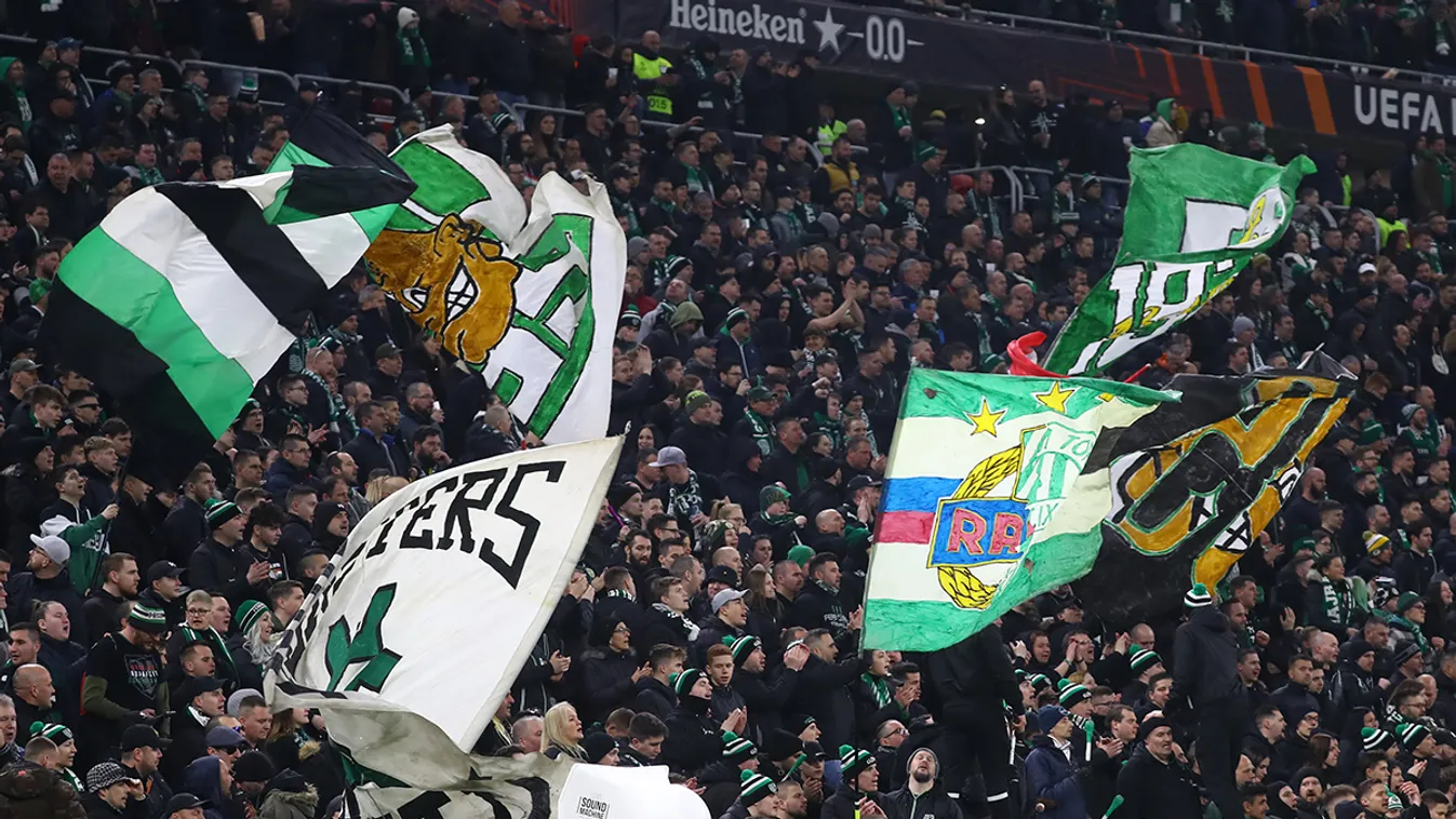 Fasisztáknak hívta a Fradi ultráit a Momentumos képviselő