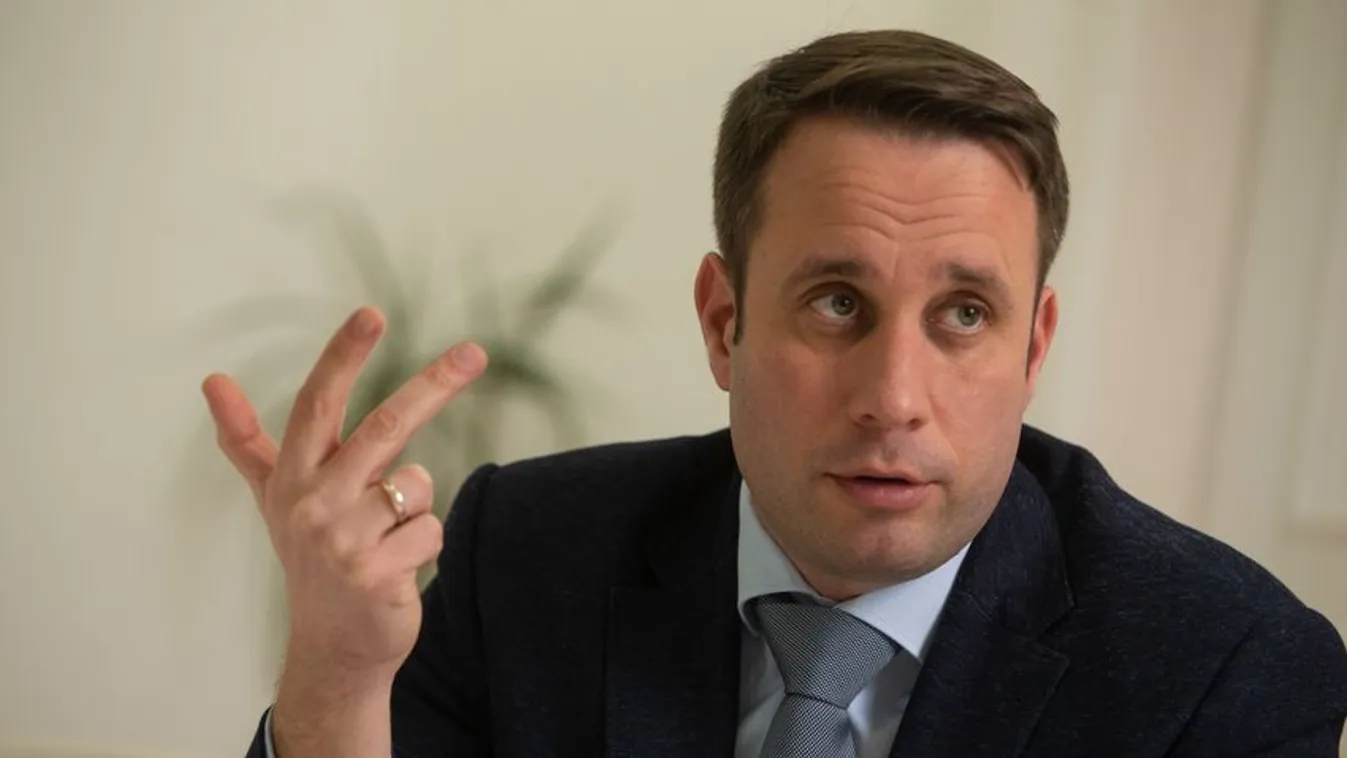 Dömötör Csaba a pénztárcánkat érintő új intézkedésekről