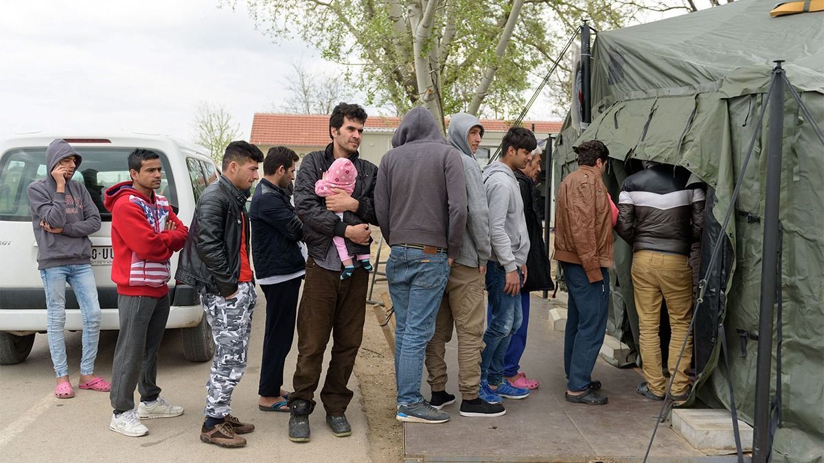 „Munka helyett fedezékbe kellett vonulni” – Egy vajdasági gazda földjén lövöldöztek a migránsok