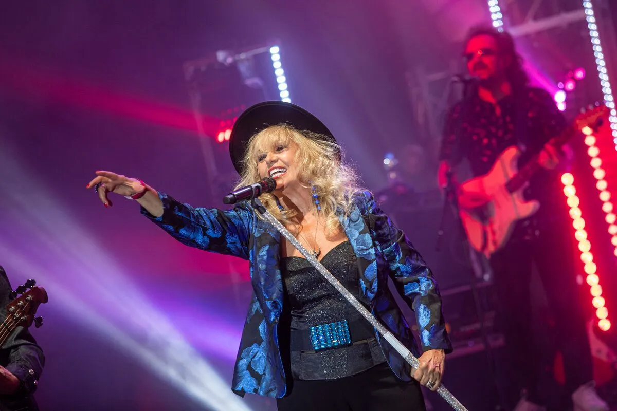 Szent István-napi Retro Tabán Neoton Csepregi Éva