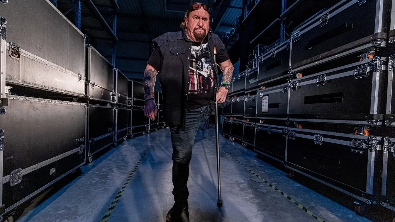 Így van Deák Bill Gyula felesége az életmentő műtétje után