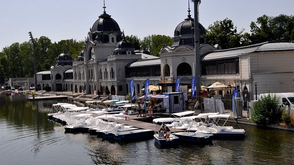 csónak, csónakázás, városliget, városligeti csónakázótó, hajó