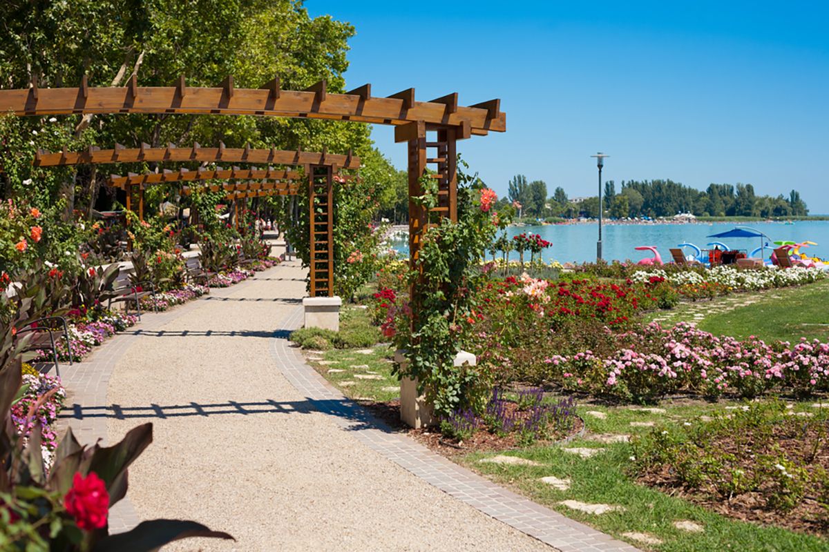 Lake,Balaton,Beach,And,Flower,Garden,At,Balatonfured,,Hungary.