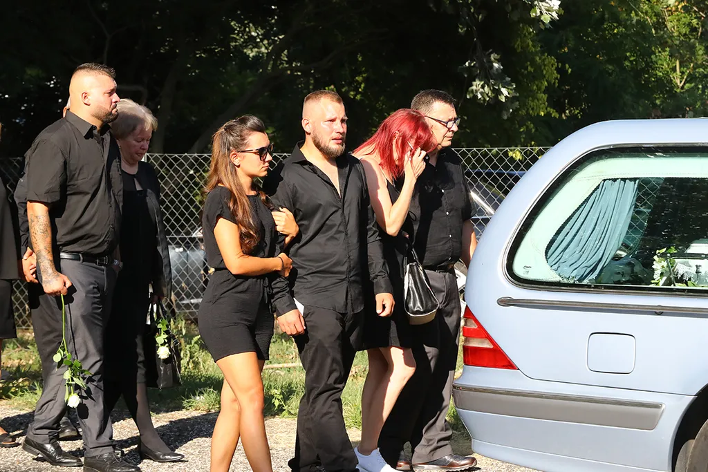 Temetik a négy gyermeket hátra hagyott édesanyát