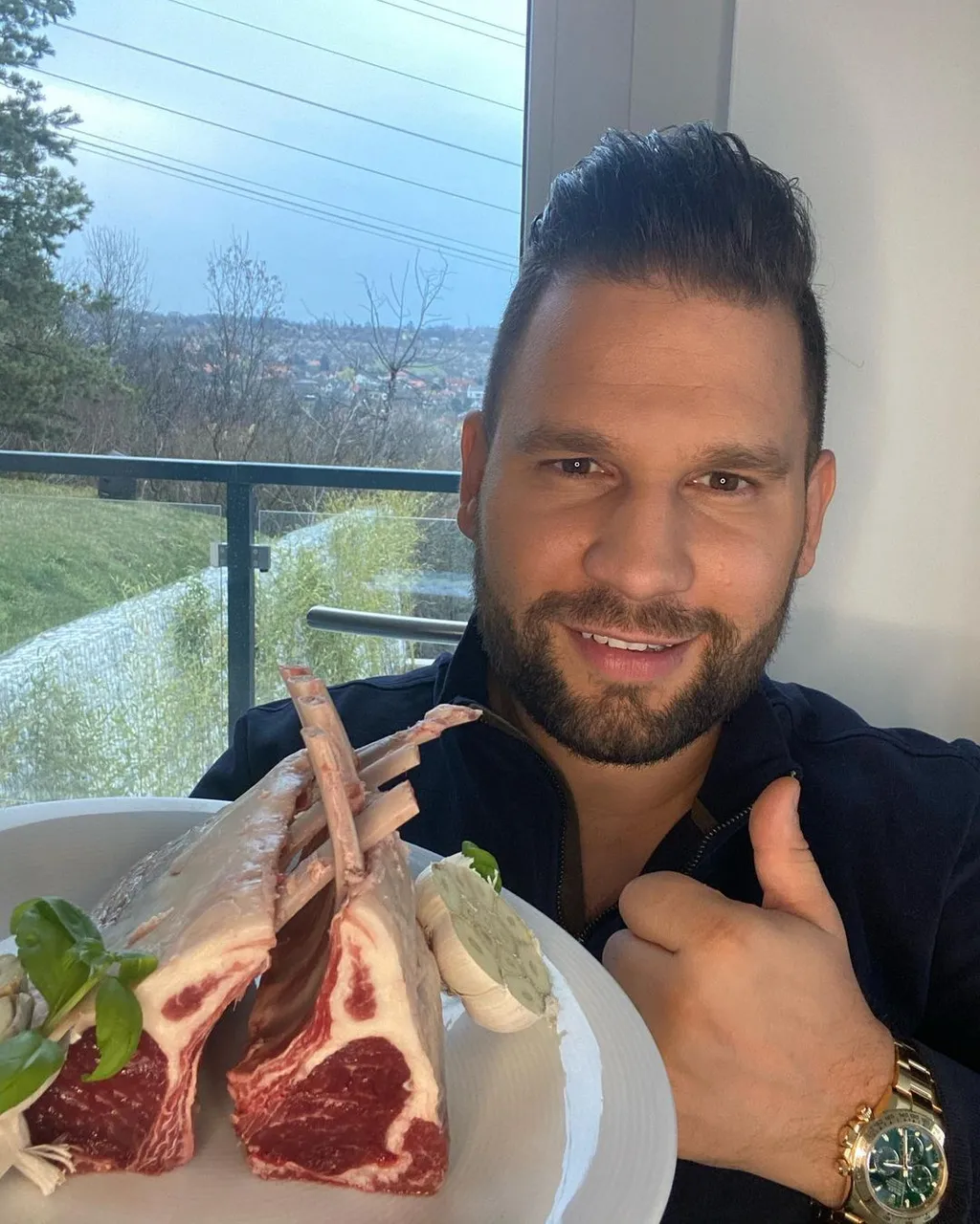 Rácz Jenő luxus órája