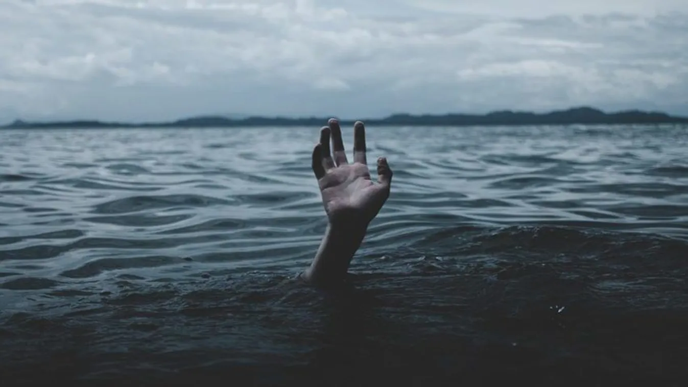 Fürdőzés közben halt meg egy férfi