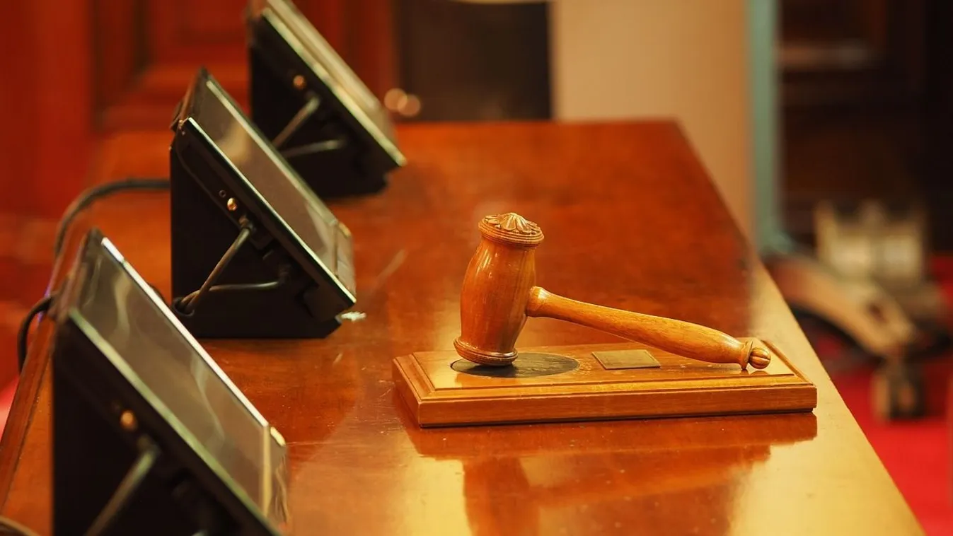 Eldöntötte a bíróság, ki örökli az énekesnő mesés vagyonát