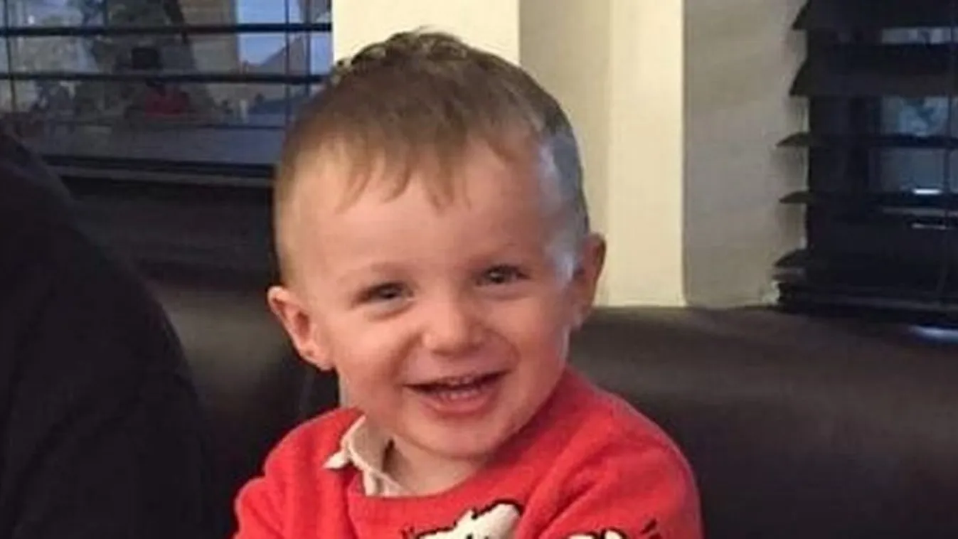 Megfulladt a medencében a 3 éves kisfiú