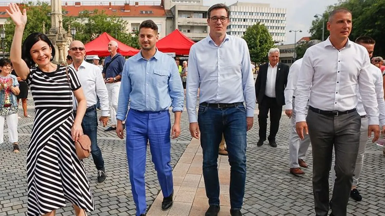 Karácsony belezavarodott a dollárszámolásba