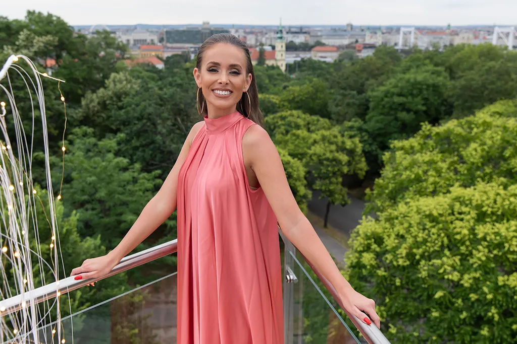 Sunhill Sky Bar megnyitó