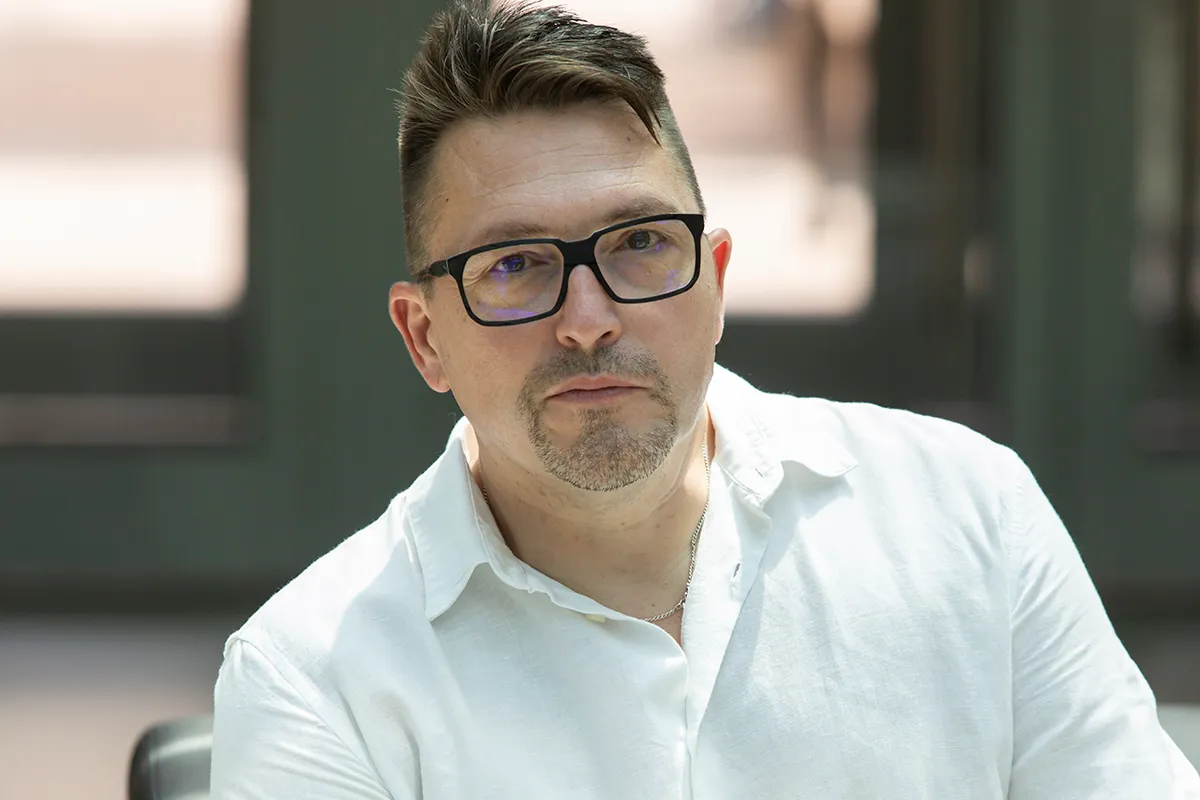 Tokióban forgatott videóklipet Ákos