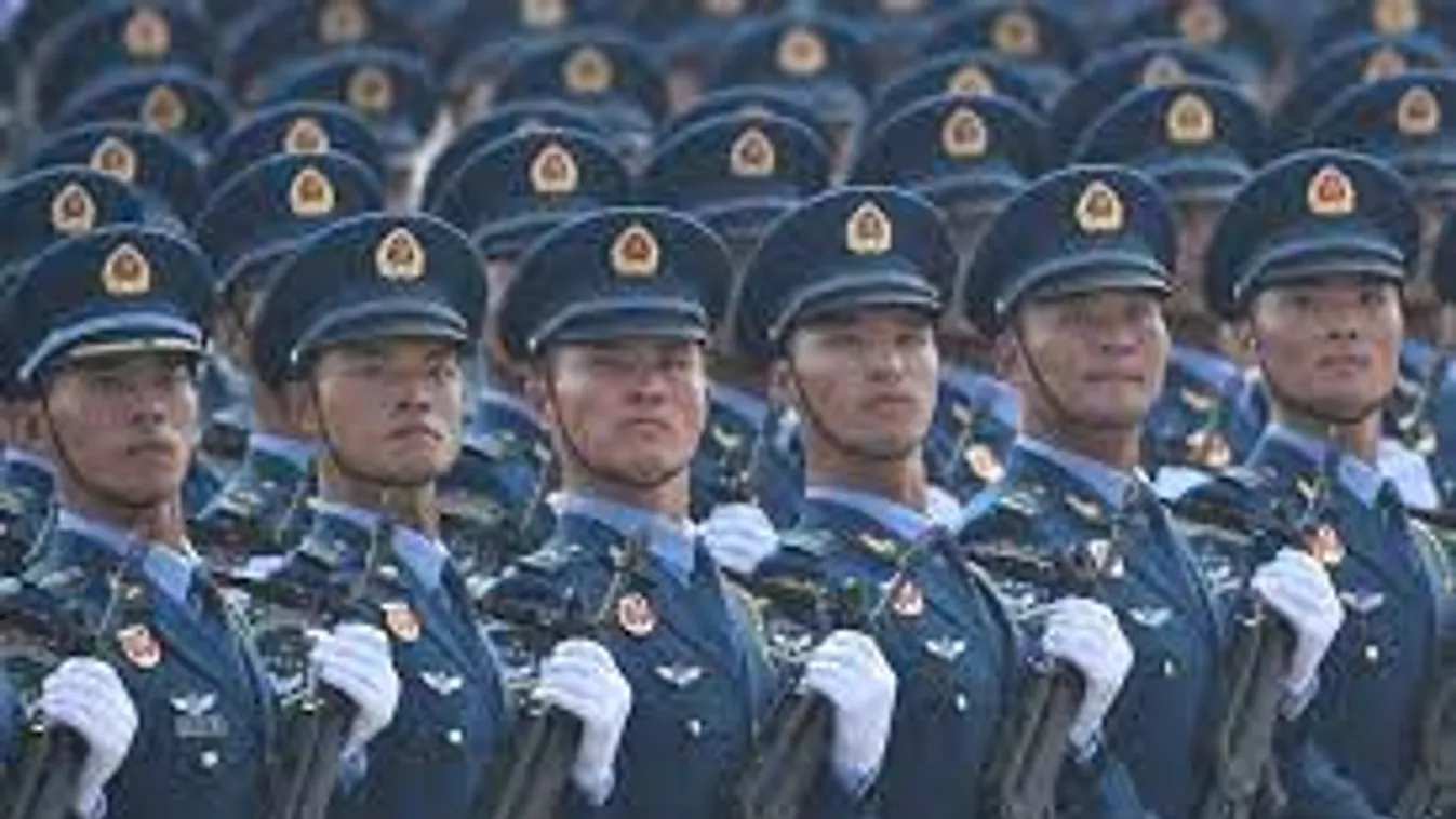 Új szuperfegyverek kifejlesztésén dolgozik Kína