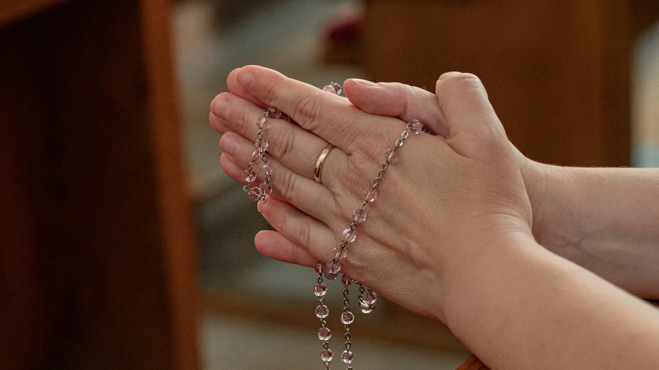 "Arra kértem Istent, tegyen allergiássá a barátomra"