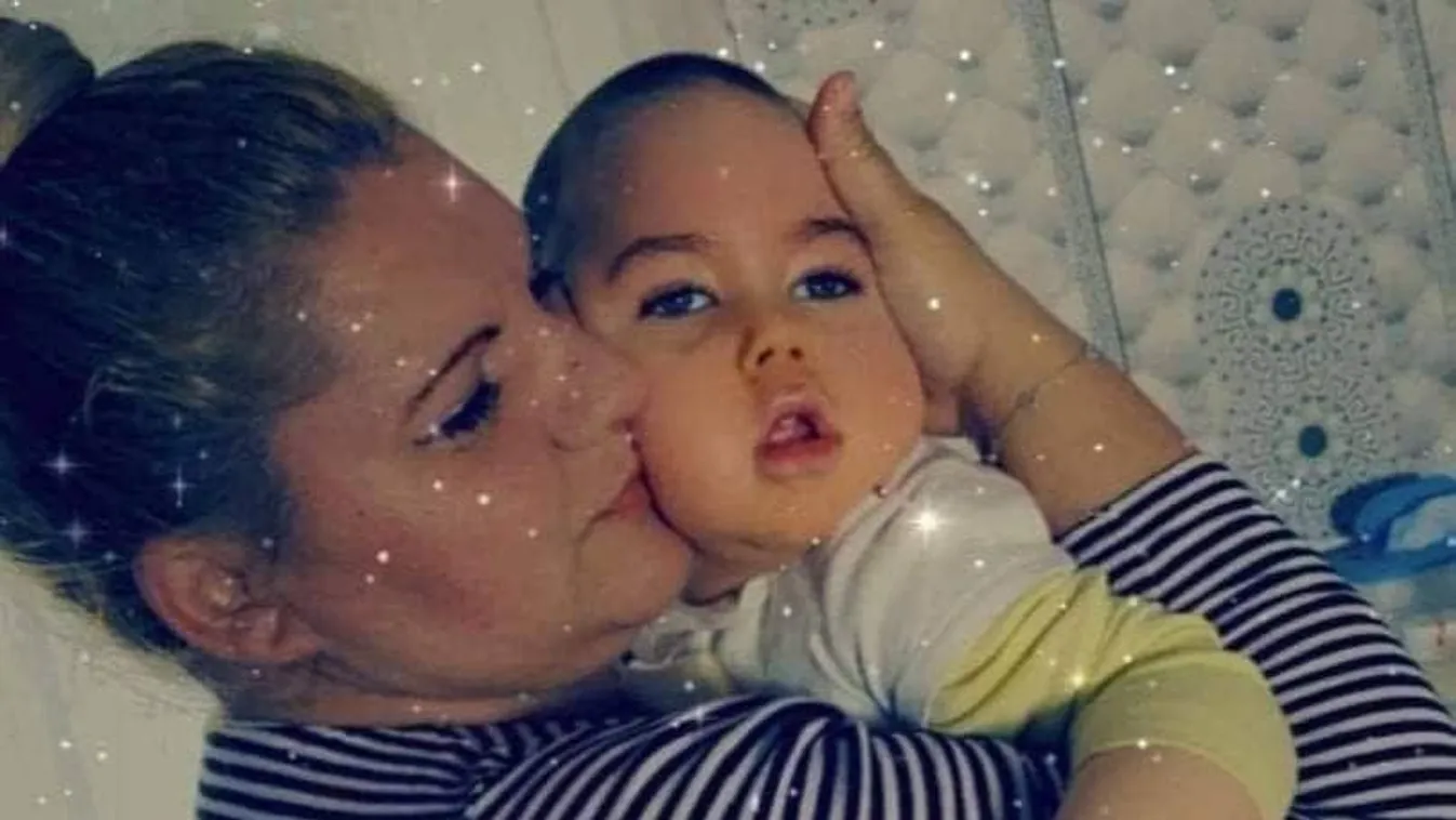 5 éves fia halála után színpadra állt a magyar énekesnő