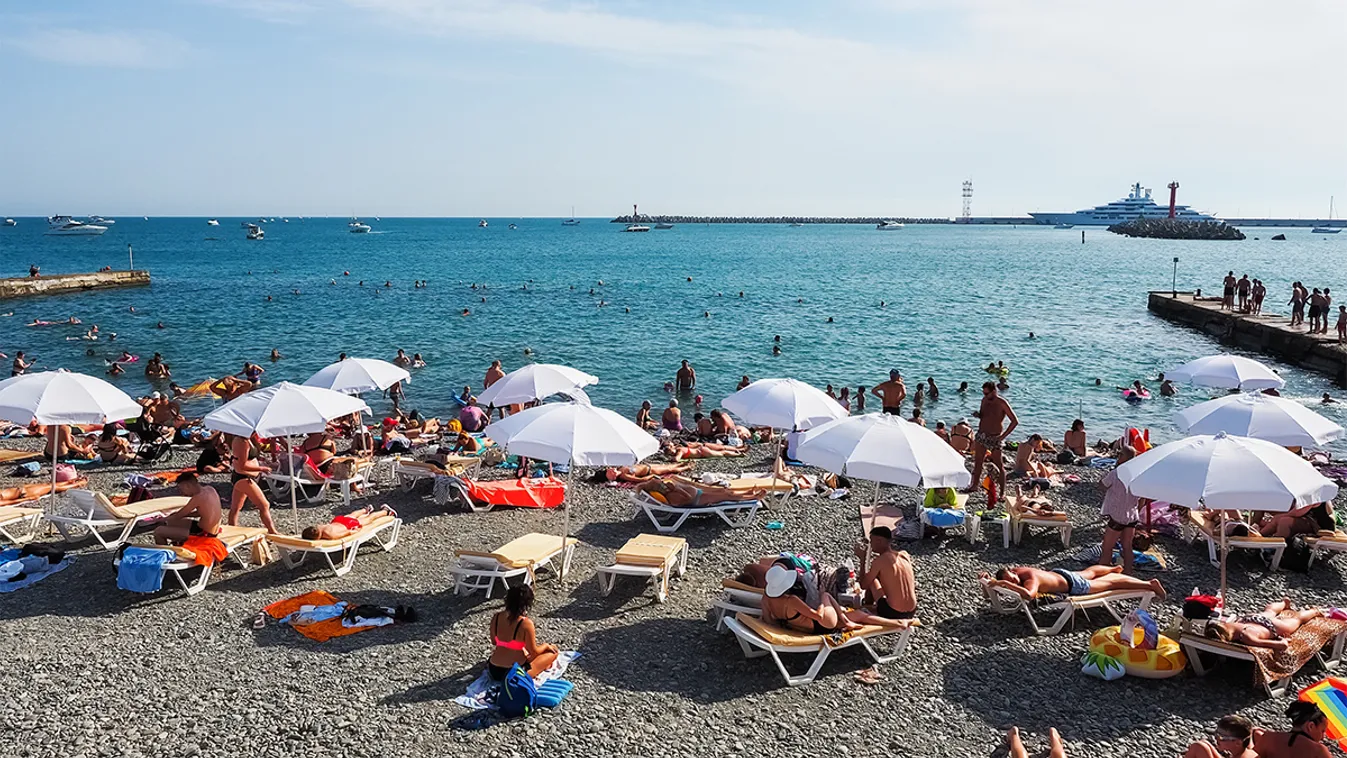 Lecsaptak a turistákat kifosztó görög nyugágymaffiára