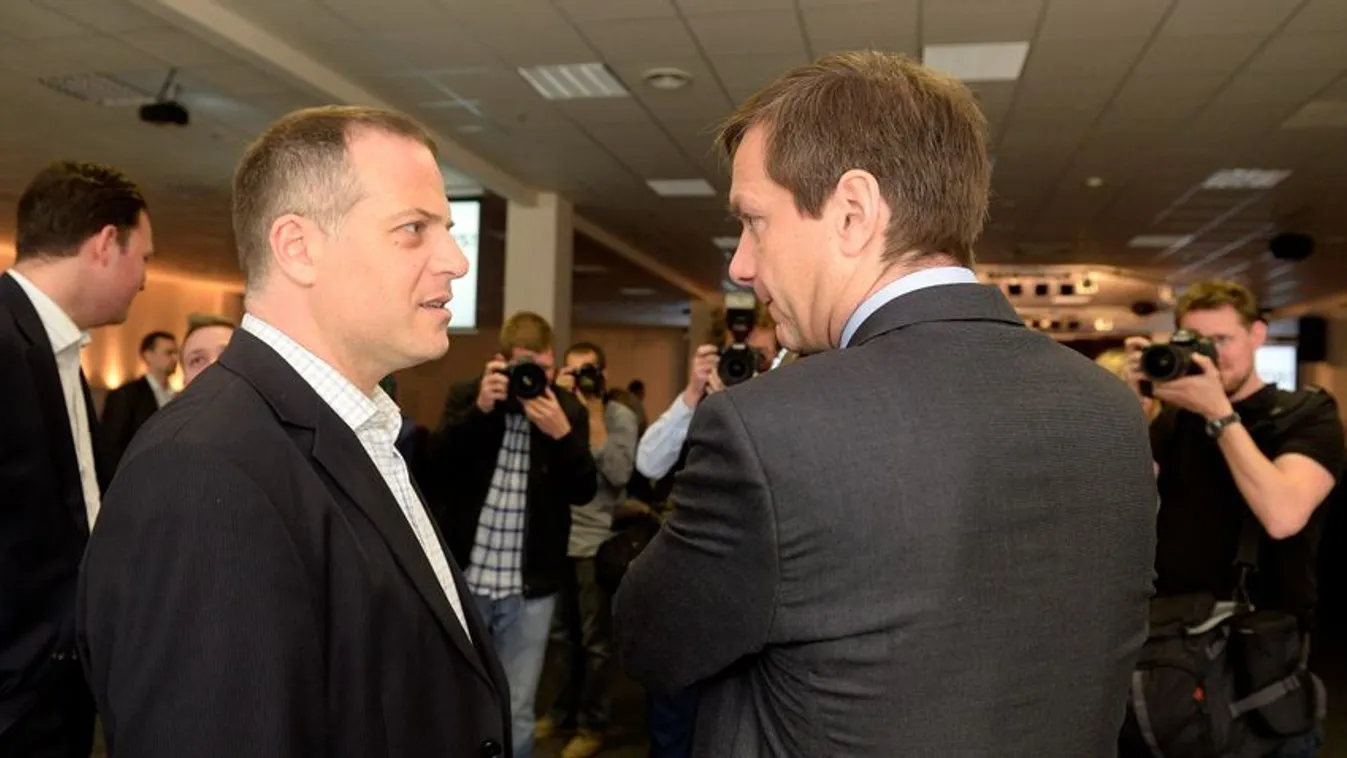 Így osztogatta Bajnai a milliókat