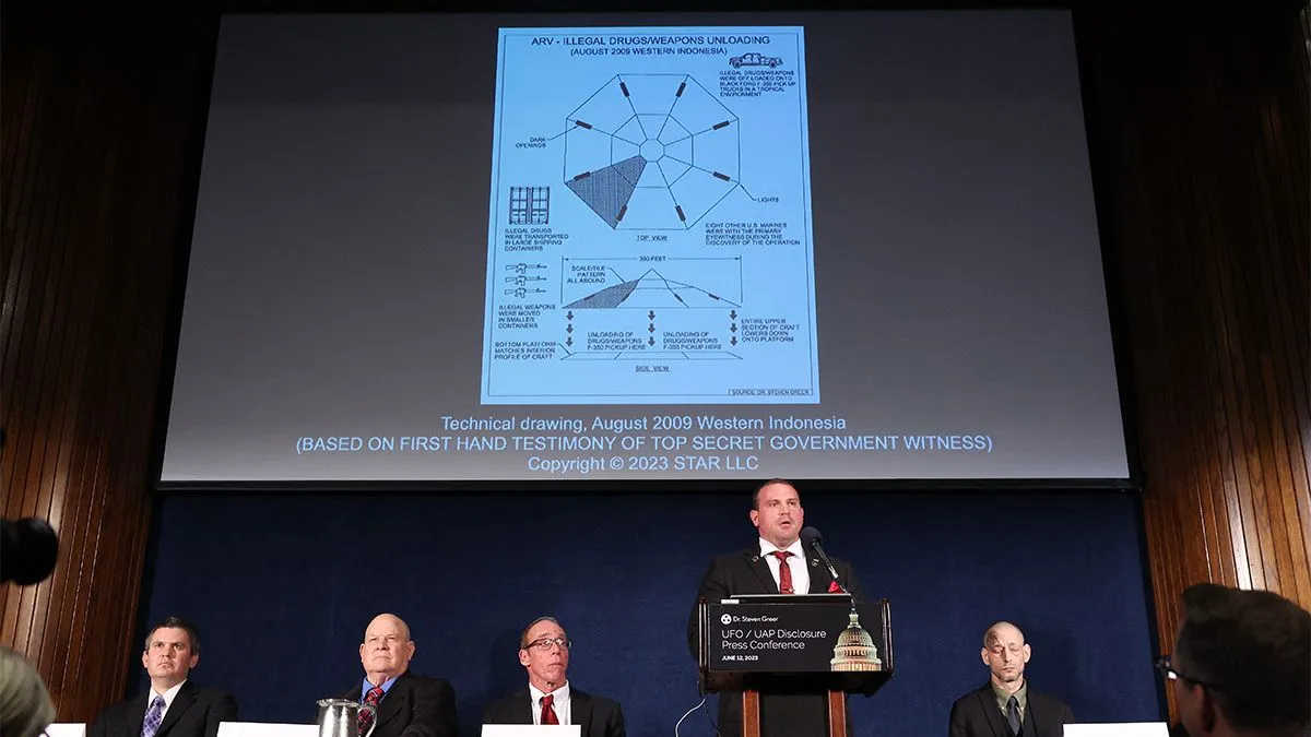 Dr. Steven Greer Holds His UFO/UAP Disclosure Press Conference In Washington, D.C.