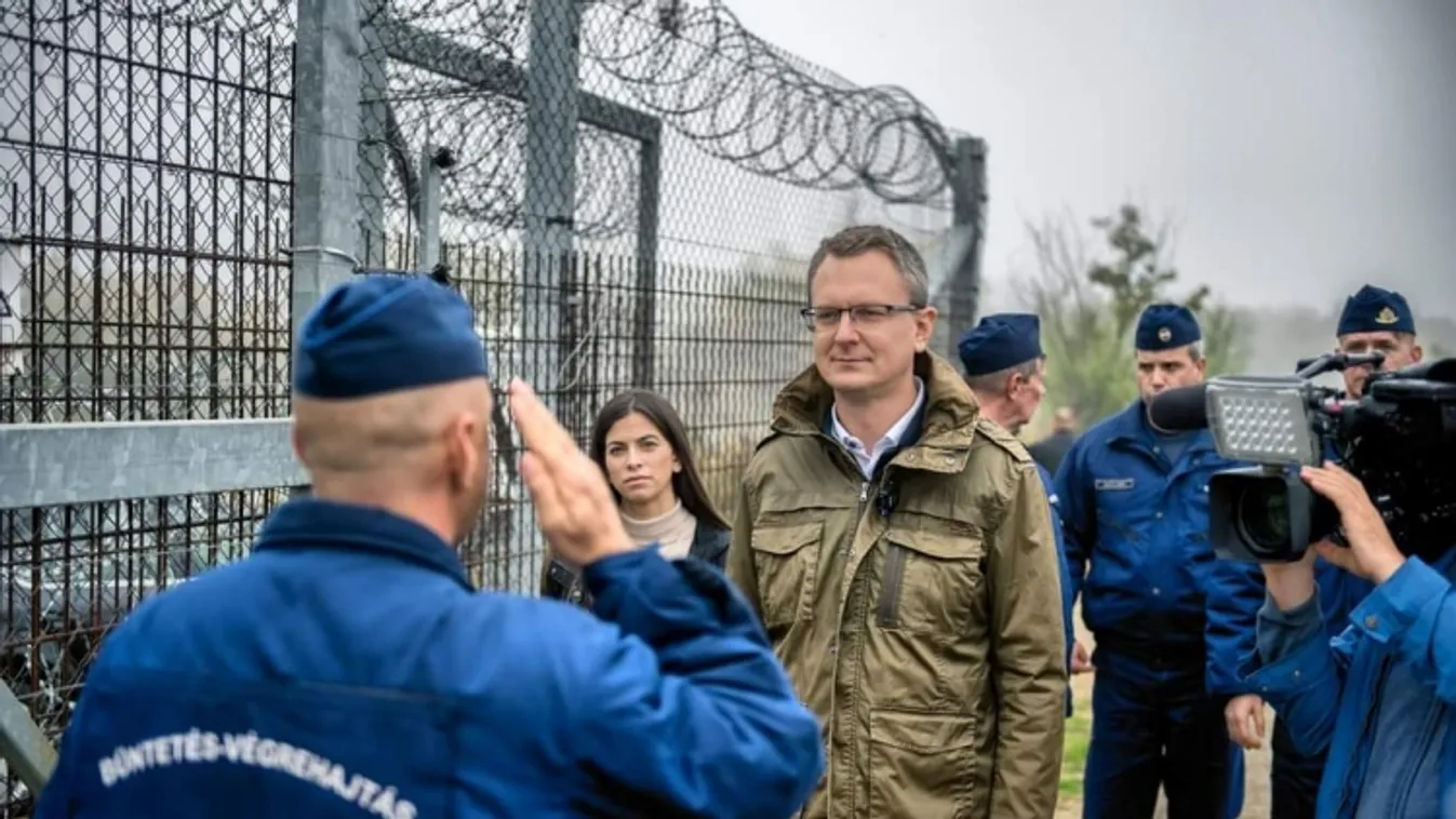 Rétvári Bence: Magyarországból nem lesz bevándorlóország!