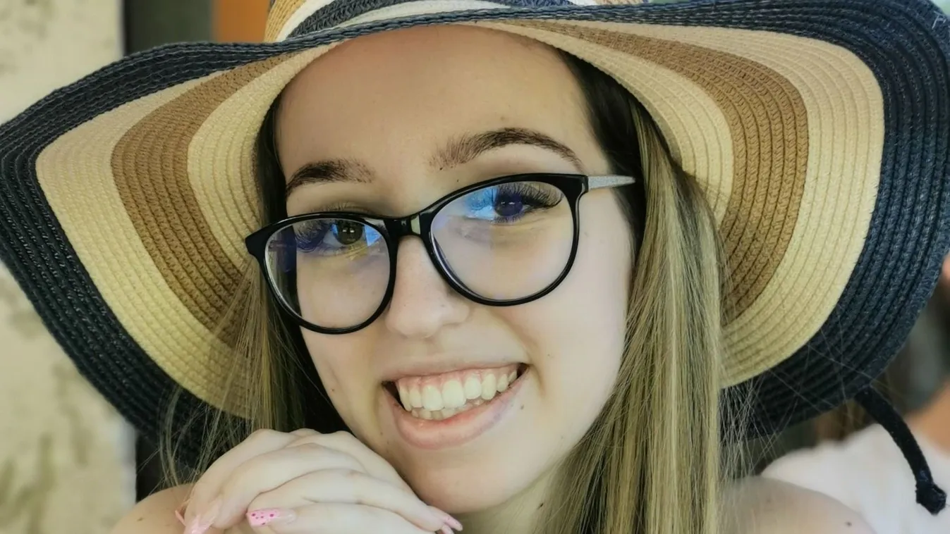 „A kezünk között hunyt el" – megszólalt Juhos Zsófia apja