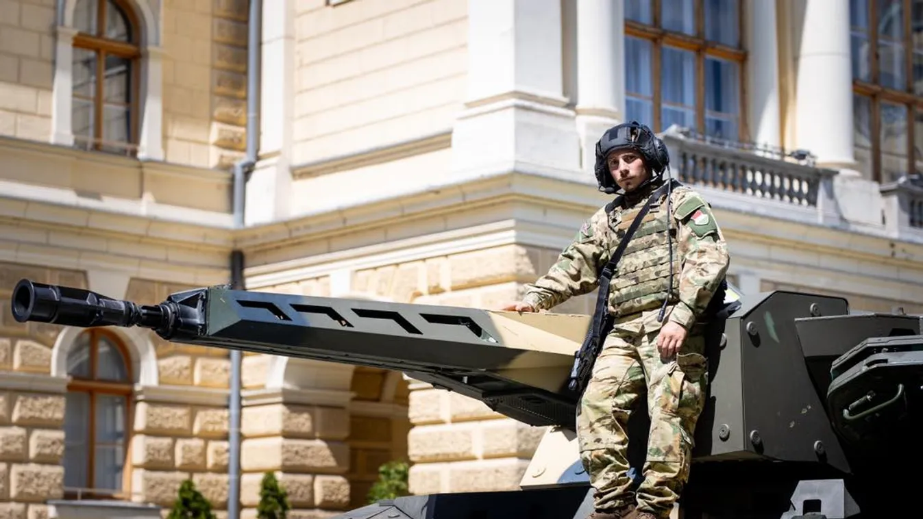 Embert várunk a vasra!