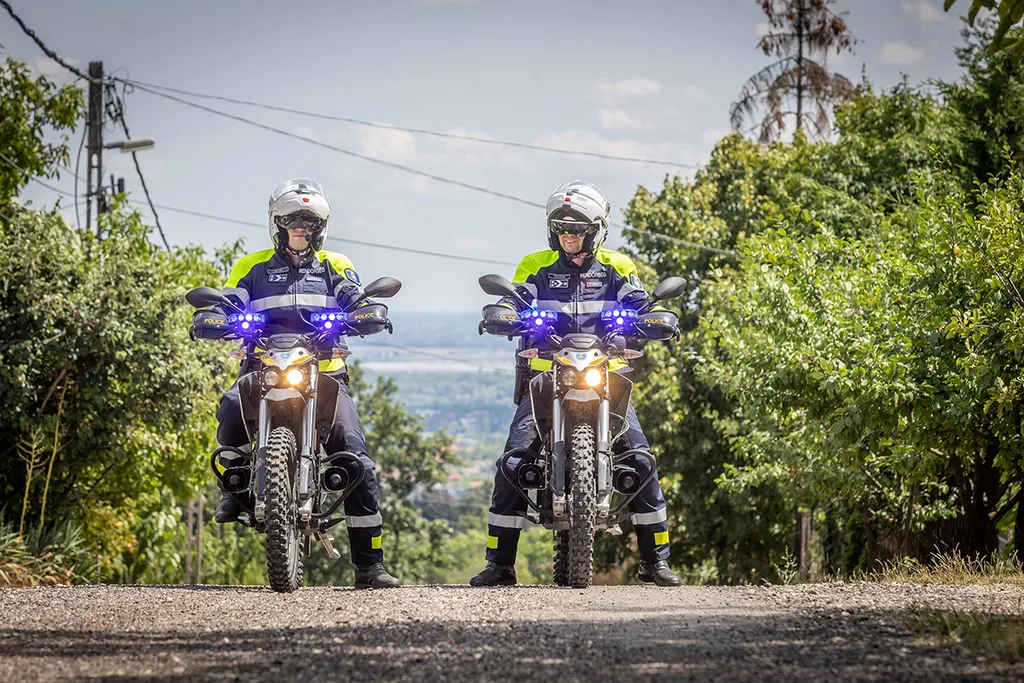 Rendőrség elektromos krosszmotorok, Törökbálint