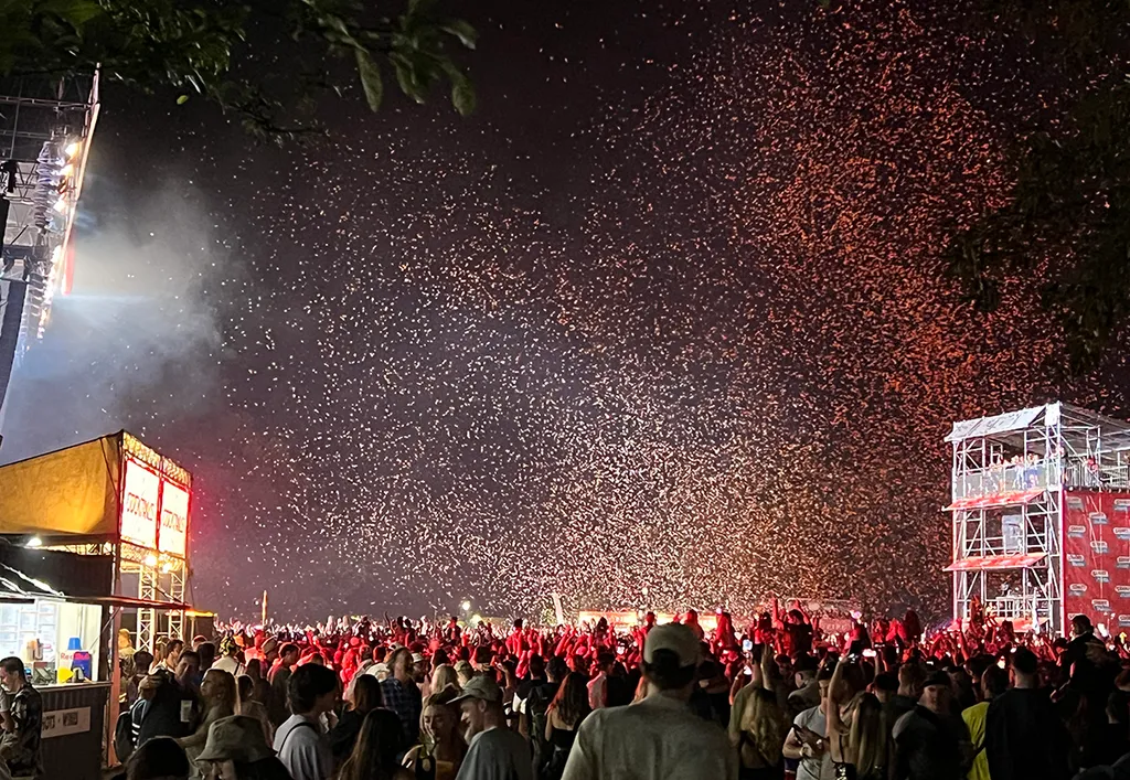 Sziget, péntek