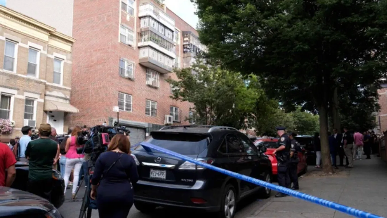 Megölték az anyát, két kisgyermeke az életéért küzd