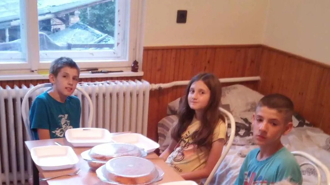  Lakást keres az otthonát elvesztő háromgyerekes apuka