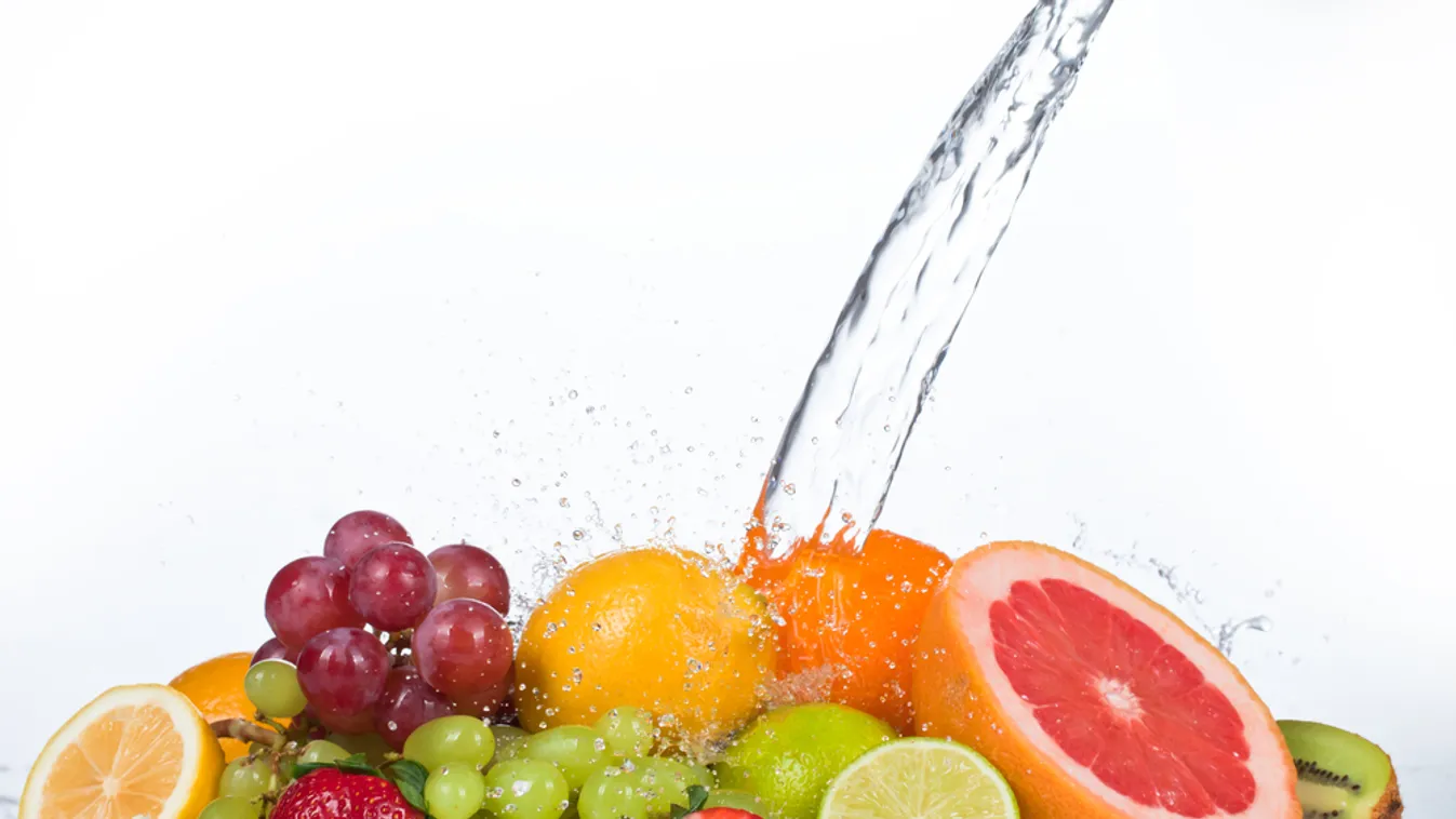 Ezért tilos gyümölcsre vizet inni