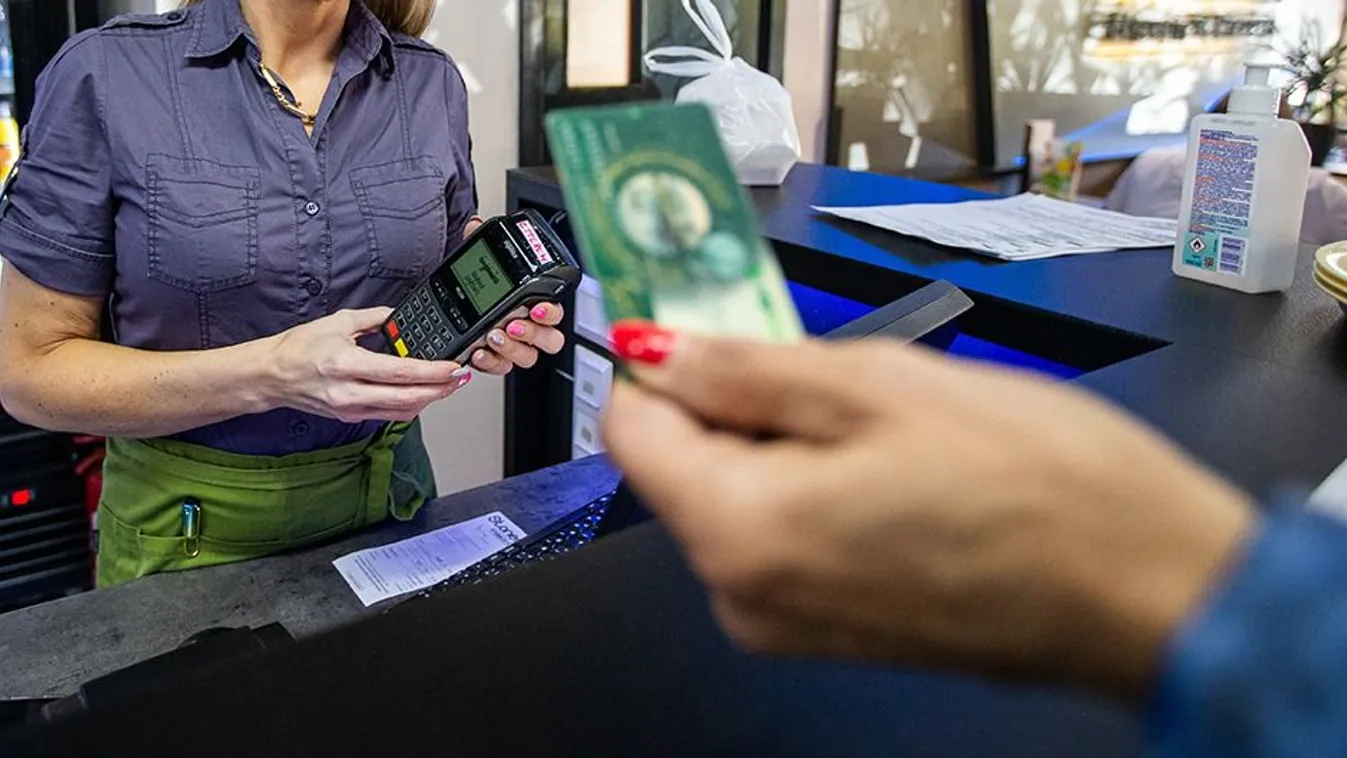 Százezrekért vett éltelt SZÉP-kártyával, de volt egy kis baj