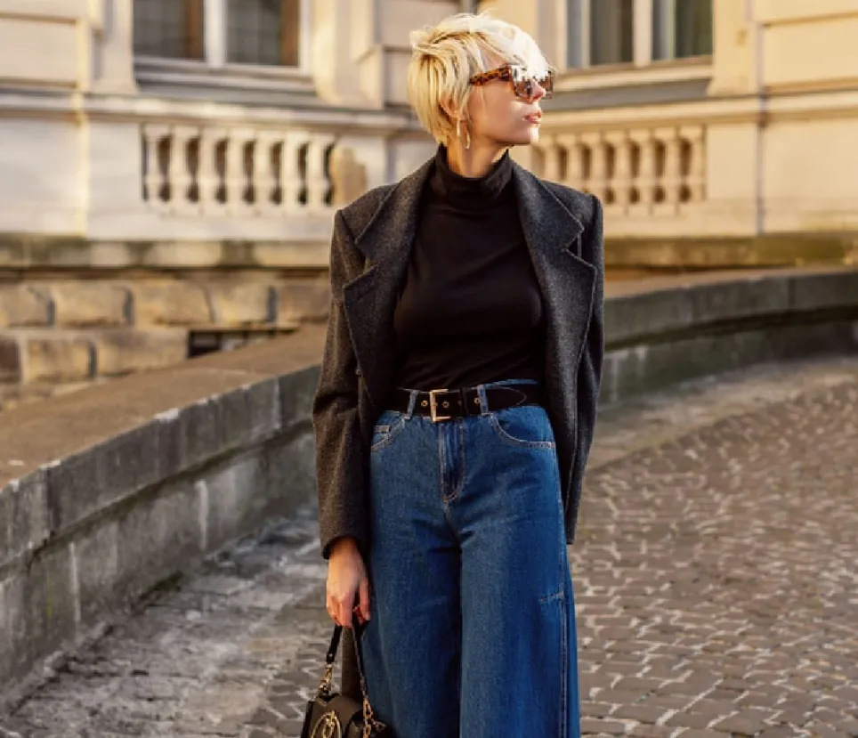 Street,Style,,Autumn,,Fall,,Winter,Fashion,Concept:,Fashionable,Woman,Wearing