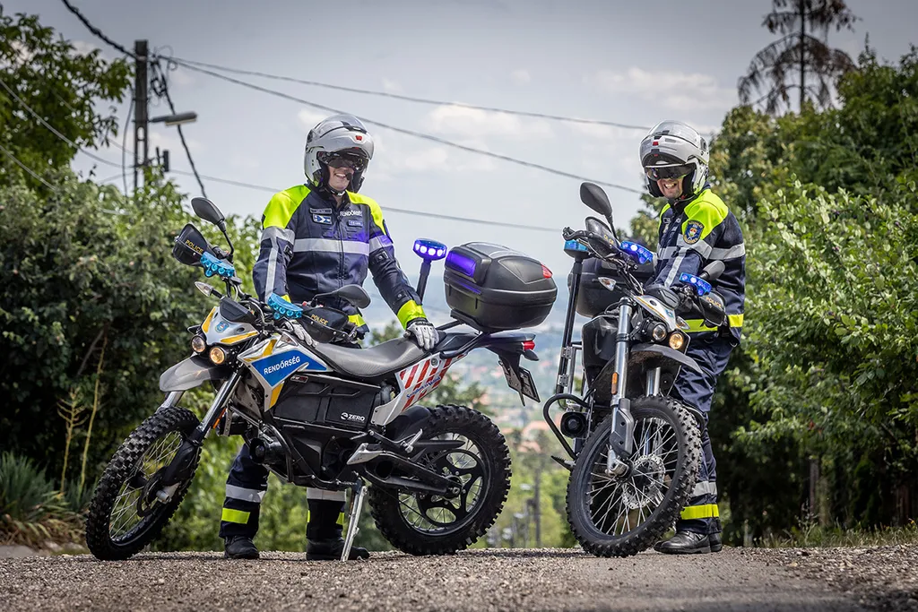 Rendőrség elektromos krosszmotorok, Törökbálint